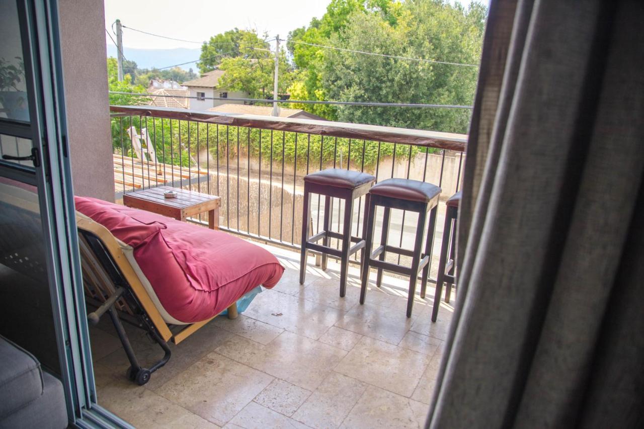צימרים בצפון - עץ נוי She'ar Yashuv Exterior photo